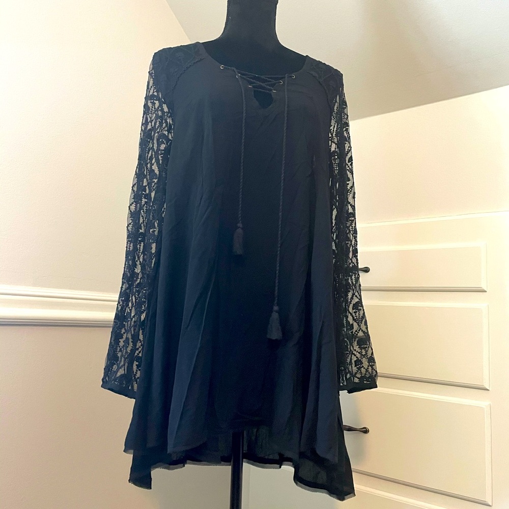 Black long sleeve dress